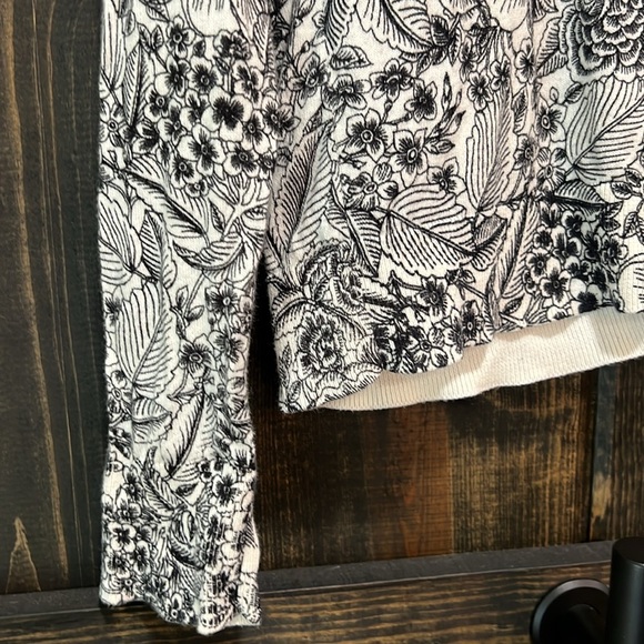 J. Crew Caryn Floral Cardigan Sweater L Black White Stretch Neutral Office Prep - Picture 8 of 11